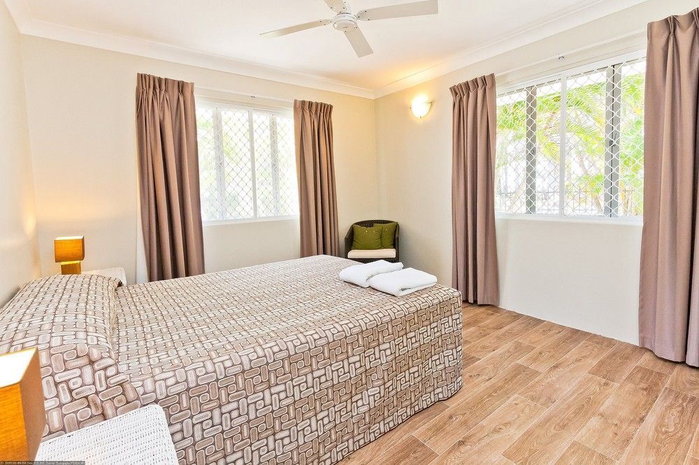 Silver Sands Apartments Hervey Bay Esterno foto